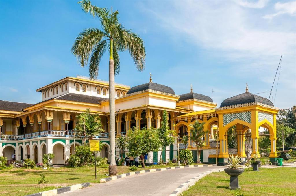 Capital O 92444 Kamojo Hotel Medan